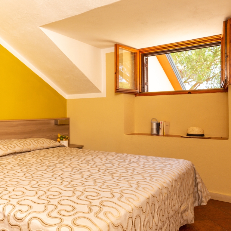 Superior Room 30 sqm · up to 5 guests